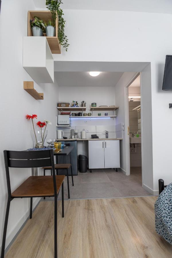 Pórto Ráfti Cozy Studio, Near Airport & Sea 아파트 외부 사진