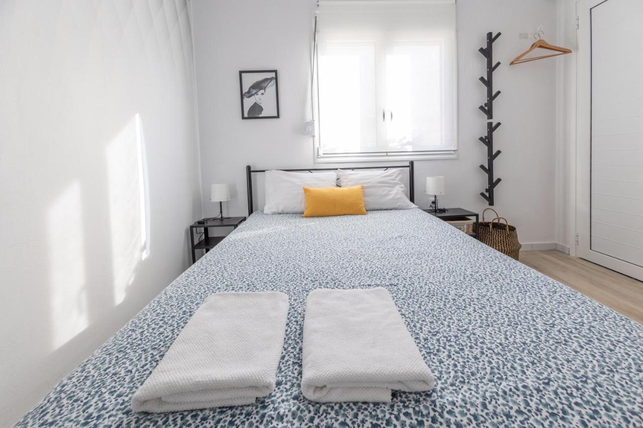 Pórto Ráfti Cozy Studio, Near Airport & Sea 아파트 외부 사진